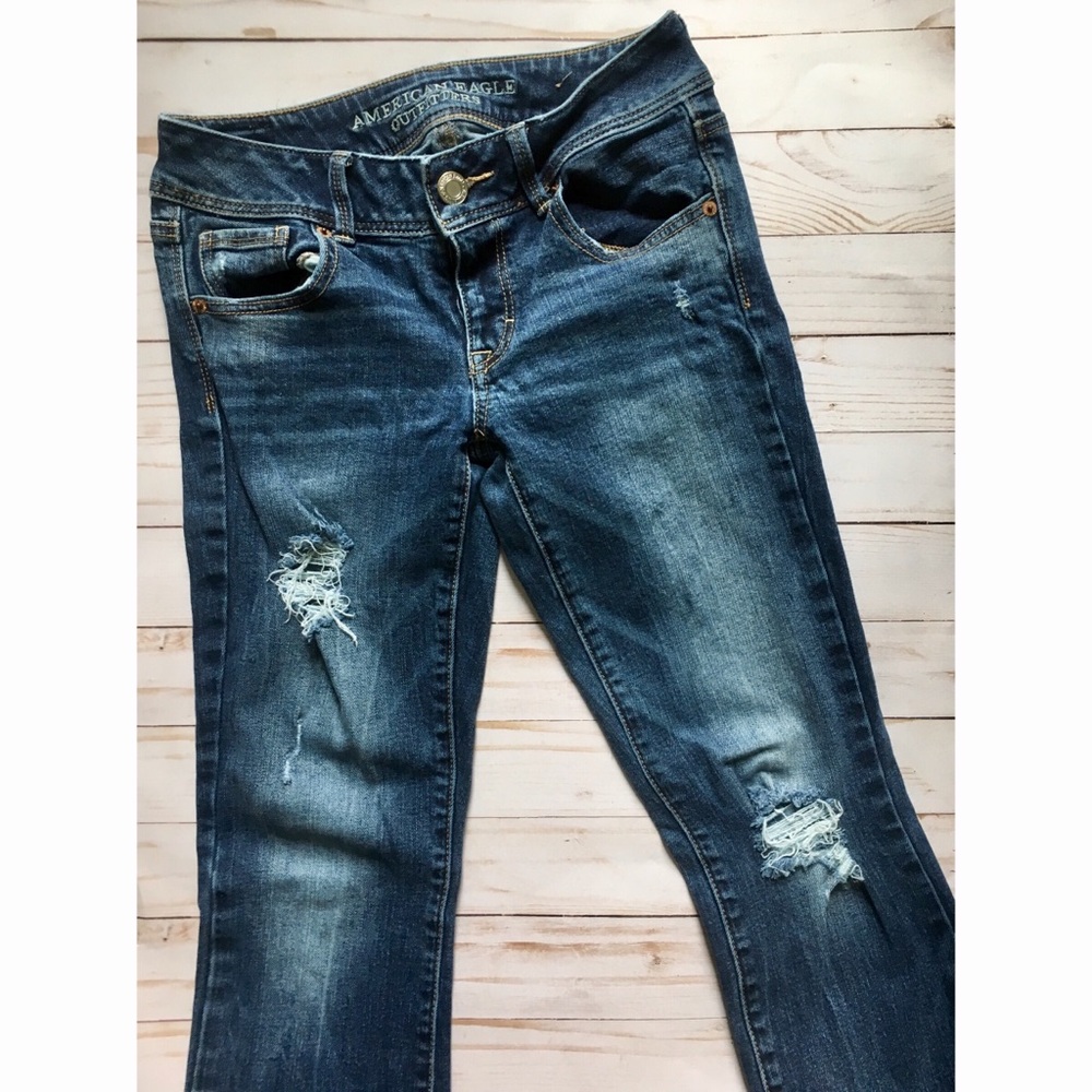 American Eagle | distressed kick boot jean | 0